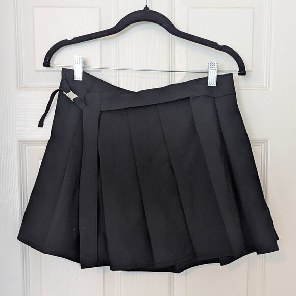 Zara - Black box pleat mini skirt (M) - Picture 2 of 4